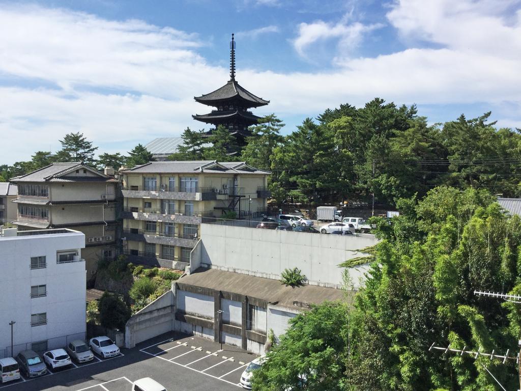 Hotel Pagoda Nara Bagian luar foto